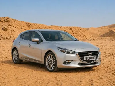 Begagnad Mazda 3 121 HK (88 kW) 2018 Silver Halvkombi