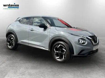 Used Nissan Juke N-Connecta 114 HP (83 kW) 2023 Grey SUV