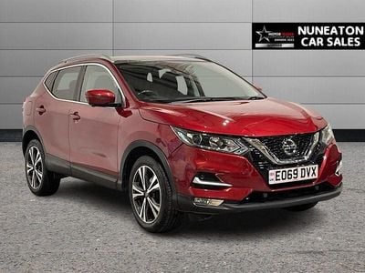 Red Used 2019 Nissan Qashqai N-Connecta SUV | £12,150 (Good price)