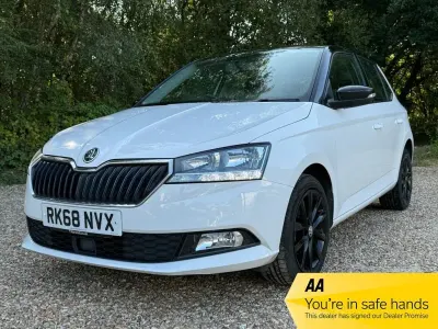 Used Skoda Fabia Colour Edition 95 HP (69 kW) 2018 White Hatchback