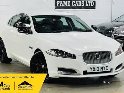 Used Jaguar XF Luxury 163 HP (119 kW) 2013 White Sedan