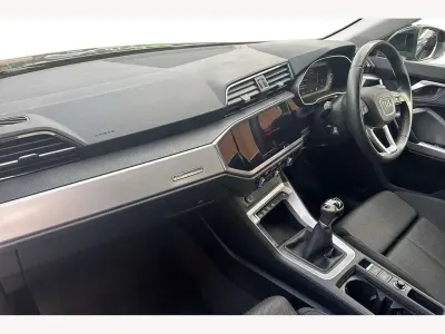 Second-hand Audi Q3 Sport 150 CP (110 kW) 2022 Negru SUV