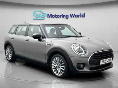 Usado Mini Cooper Clubman Classic 136 CV (100 kW) 2021 Gris Familiar