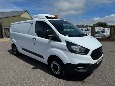Used Ford Transit Custom 105 HP (77 kW) 2022 White Van