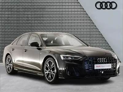 Usado Audi A8 Black Edition 286 HP (210 kW) 2022 Cinzento Sedan