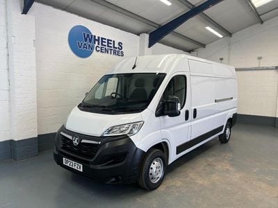Vauxhall Movano