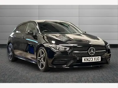 Used Mercedes CLA200 Executive 163 HP (119 kW) 2023 Black Estate