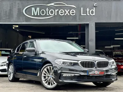 Begagnad BMW 530e 2018 Svart Sedan
