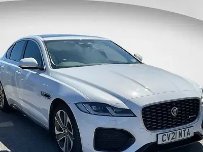 Used Jaguar XF R-Dynamic 204 HP (150 kW) 2021 White Sedan