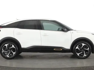 Used Citroën C4 PureTech 2022 White Coupe