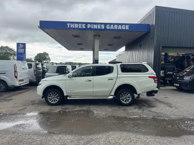 Used Mitsubishi L200 Warrior 181 HP (133 kW) 2018 White Pickup