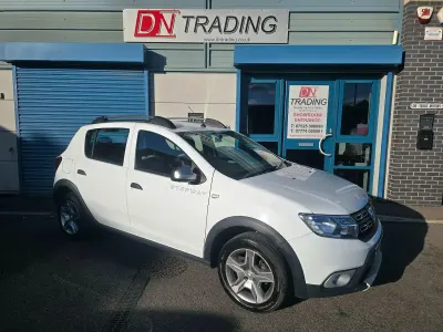 Used Dacia Sandero Essentiel 90 HP (66 kW) 2020 White Hatchback
