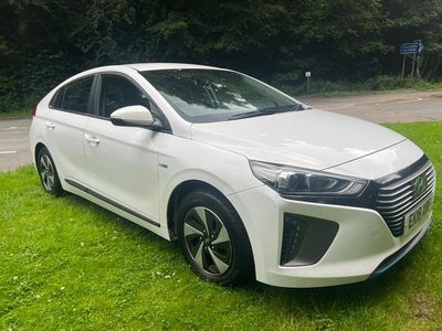 White Used 2018 Hyundai Ioniq SE Hatchback | £5,999