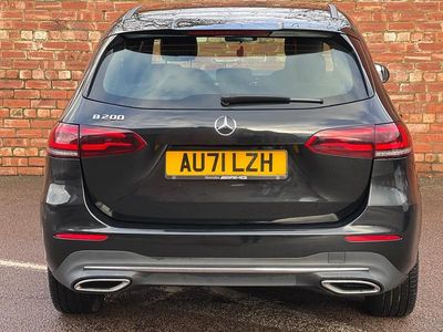 Used Mercedes B200 2021 Black MPV