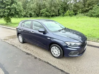 Used Fiat Tipo Easy 95 HP (69 kW) 2021 Blue Hatchback