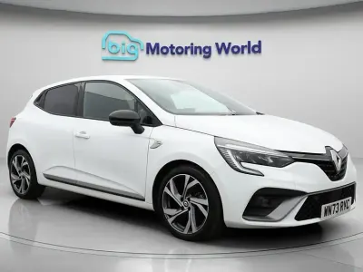 Używany Renault Clio V RS Line 90 KM (66 kW) 2023 Biały Hatchback