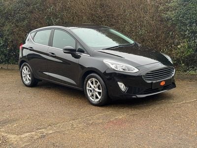 Used Ford Fiesta Zetec 100 HP (73 kW) 2018 Black Hatchback