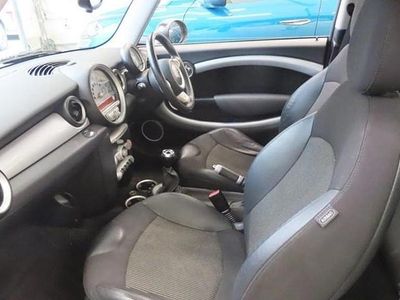 Used Mini Cooper Hatch 2008 White Hatchback