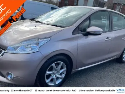 Used Peugeot 208 Active 82 HP (60 kW) 2014 Pink Hatchback