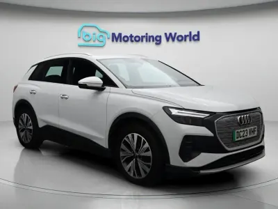 Used Audi Q4 e-tron Sport 125 kW (170 HP) 2022 White SUV