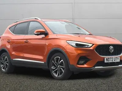 Used MG ZS Exclusive 106 HP (77 kW) 2023 Orange SUV