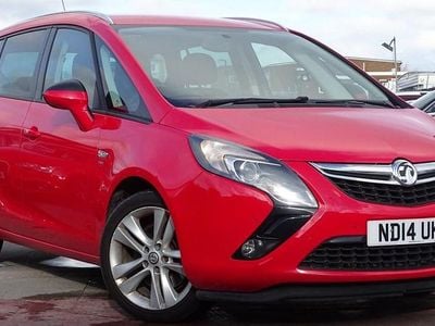 Używany Vauxhall Zafira Tourer SRi 165 KM (121 kW) 2014 Czerwony Minivan