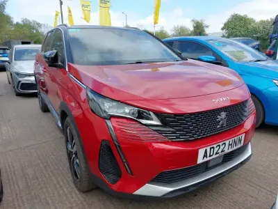 Second-hand Peugeot 5008 GTi 131 CP (96 kW) 2022 Roșu SUV