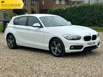 Używany BMW 118 Sport Line 2016 Biały Hatchback