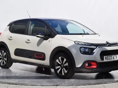 Used Citroën C3 PureTech 83 HP (61 kW) 2022 Soft sand Hatchback