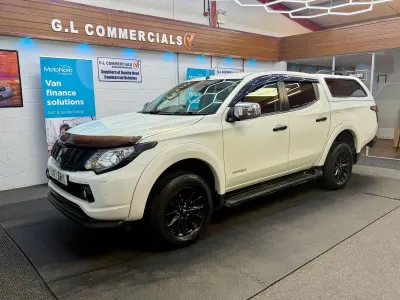 Used Mitsubishi L200 Warrior 178 HP (130 kW) 2017 White Pickup