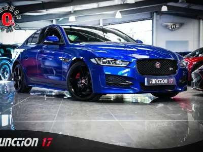 Used Jaguar XE R-Sport 180 HP (132 kW) 2019 Blue Sedan