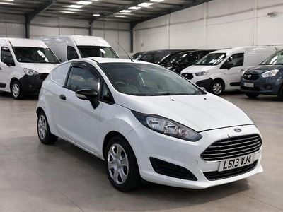 Used Ford Fiesta 2013 White Hatchback
