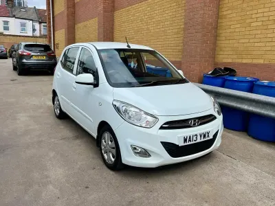 Usado Hyundai i10 Active 83 CV (61 kW) 2013 Blanco Utilitario