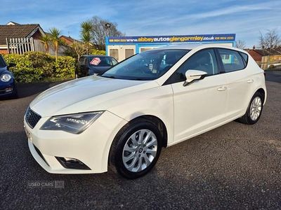 Used Seat Leon SE 110 HP (80 kW) 2015 White Hatchback
