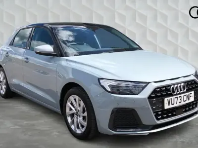 Usado Audi A1 Sportback Sport 2023 Cinzento Citadino