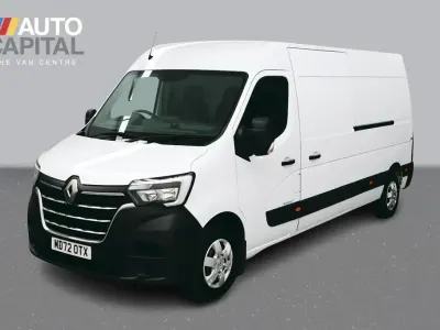 Used Renault Master Business 135 HP (99 kW) 2022 White MPV