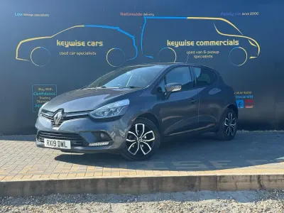 Used Renault Clio Play 101 HP (74 kW) 2026 Grey Hatchback