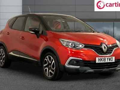 Used Renault Captur Iconic 90 HP (66 kW) 2018 Red/black SUV