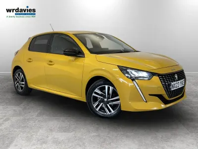 Used Peugeot 208 Allure+ 2023 Yellow Hatchback
