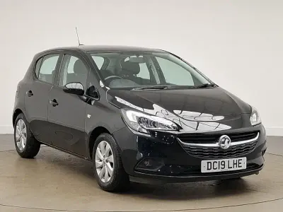 Używany Vauxhall Corsa Design Edition 90 KM (66 kW) 2020 Czarny Hatchback