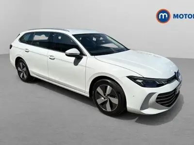 Used VW Passat Life 204 HP (150 kW) 2025 White Estate