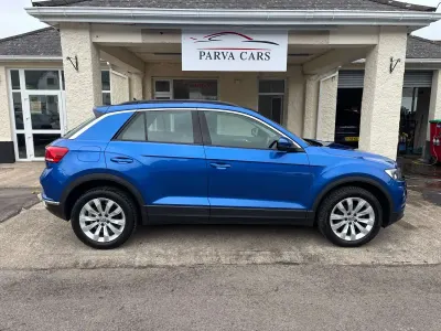 Used VW T-Roc SE 116 HP (85 kW) 2020 Blue SUV