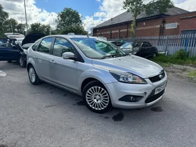 Used Ford Focus Titanium 110 HP (80 kW) 2010 Silver Hatchback