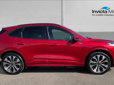 Used Ford Kuga ST-Line X 225 HP (165 kW) 2022 Red SUV