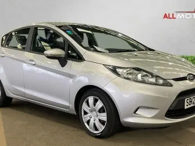 Used Ford Fiesta 82 HP (60 kW) 2012 Silver Hatchback