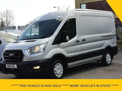 Usado Ford Transit Trend 130 HP (95 kW) 2021 Prateado Van