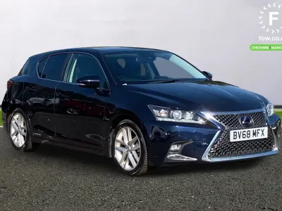 Used Lexus CT200h Luxury Line 136 HP (100 kW) 2018 Blue Hatchback