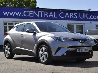 Used Toyota C-HR 122 HP (89 kW) 2019 Silver SUV