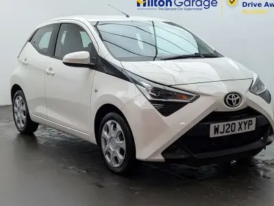 Used Toyota Aygo X-play 71 HP (52 kW) 2020 Hatchback