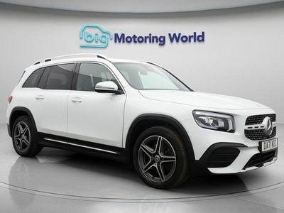 Mercedes GLB200